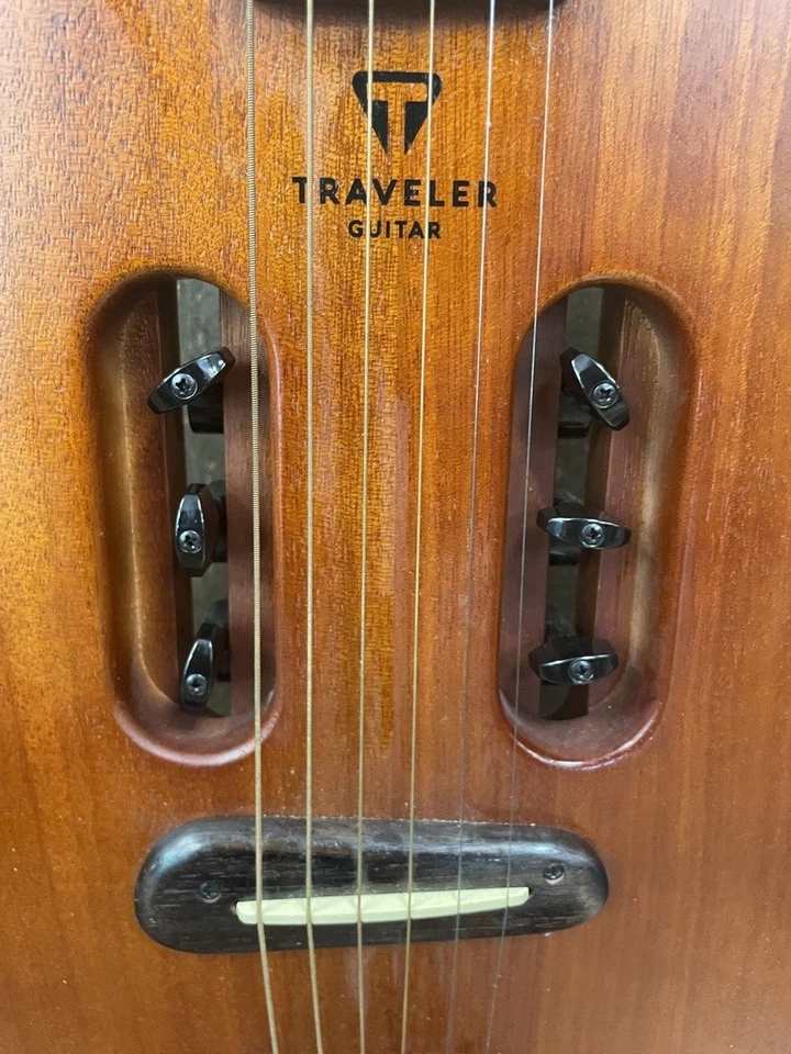 Traveler Guitar Escape Mark III Acoustic Electric Guitar w Case - PPSKN352550 - Image 4 of 4