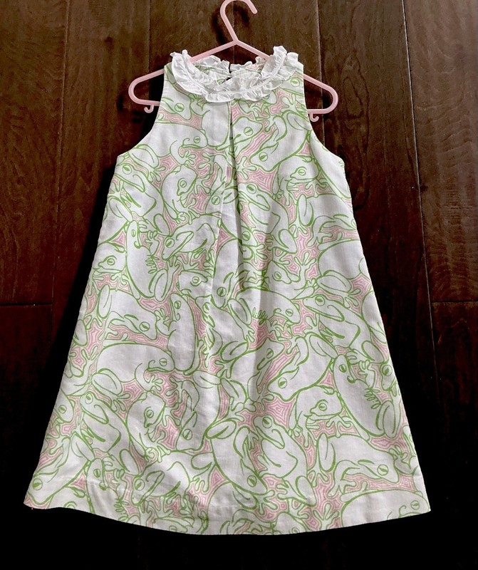 LILLY PULITZER-Originals-1959-ish-Sz.5-Girl’s Shift Dress-White Frogs-Sleeveless