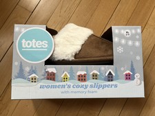 New Totes Toasties Women's Memory Foam Slippers Large 9-10 Tan Faux Fur Mules