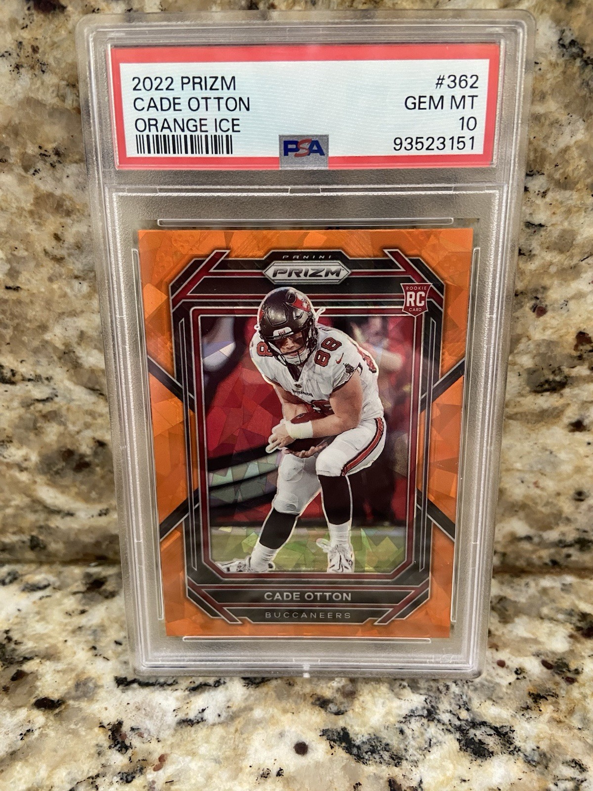 2022 Panini Prizm #362 Cade Otton Orange Ice Prizm Rookie RC PSA 10 Gem Mint