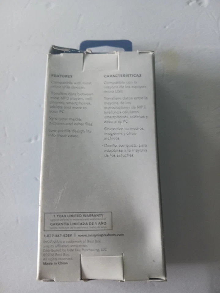 Insignia Micro USB Charge/Sync Cable. 4" Cable New In Box - Image 2 of 3