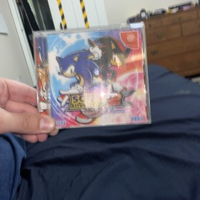 Sonic Adventure 2 Sega Dreamcast Japan Version (US Seller) CIB