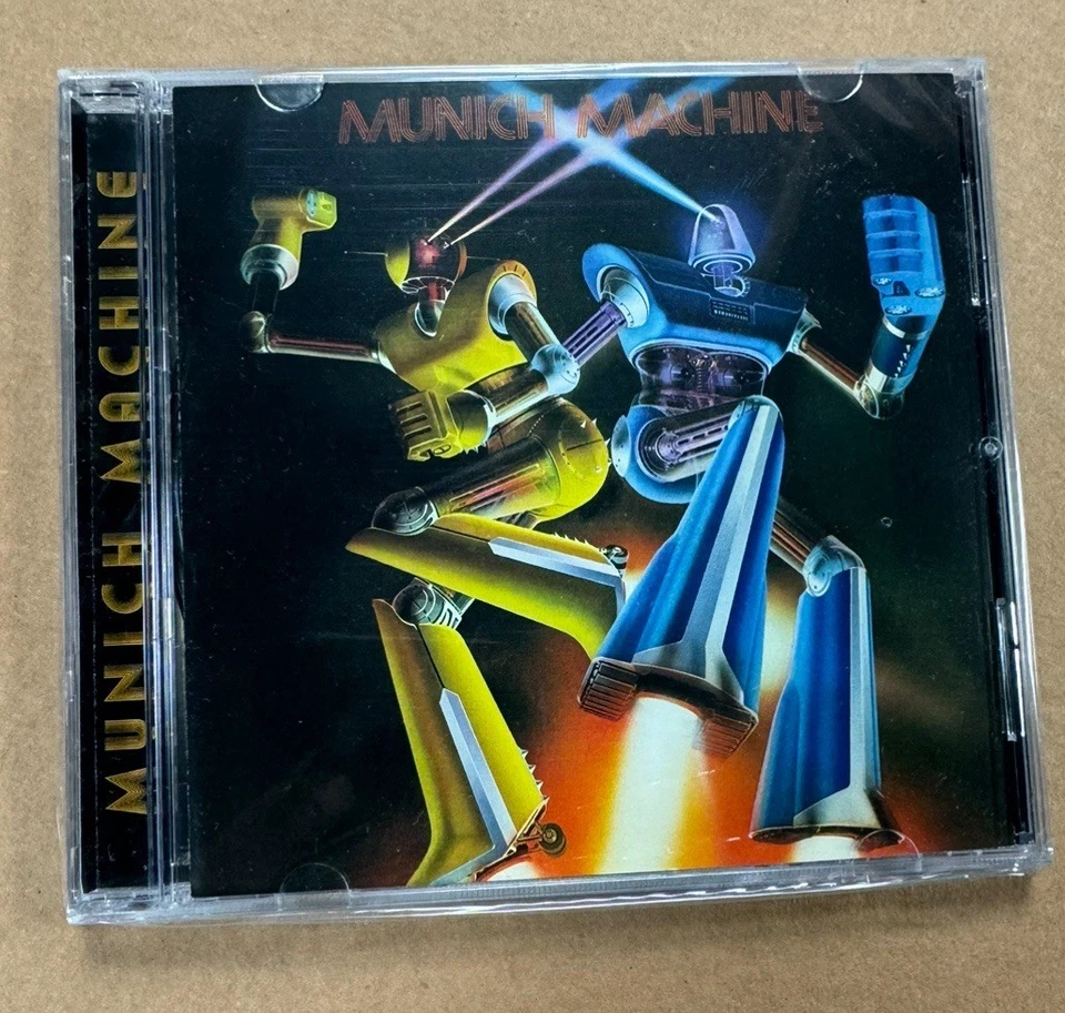 Munich Machine CD, Giorgio Moroder, Get On The Funk Train, Whiter Shade Of Pale Foto 3 de 4