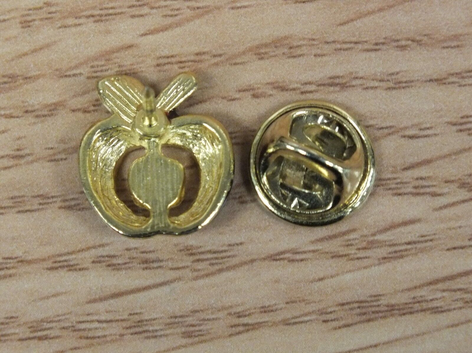 Picture 2 of 3