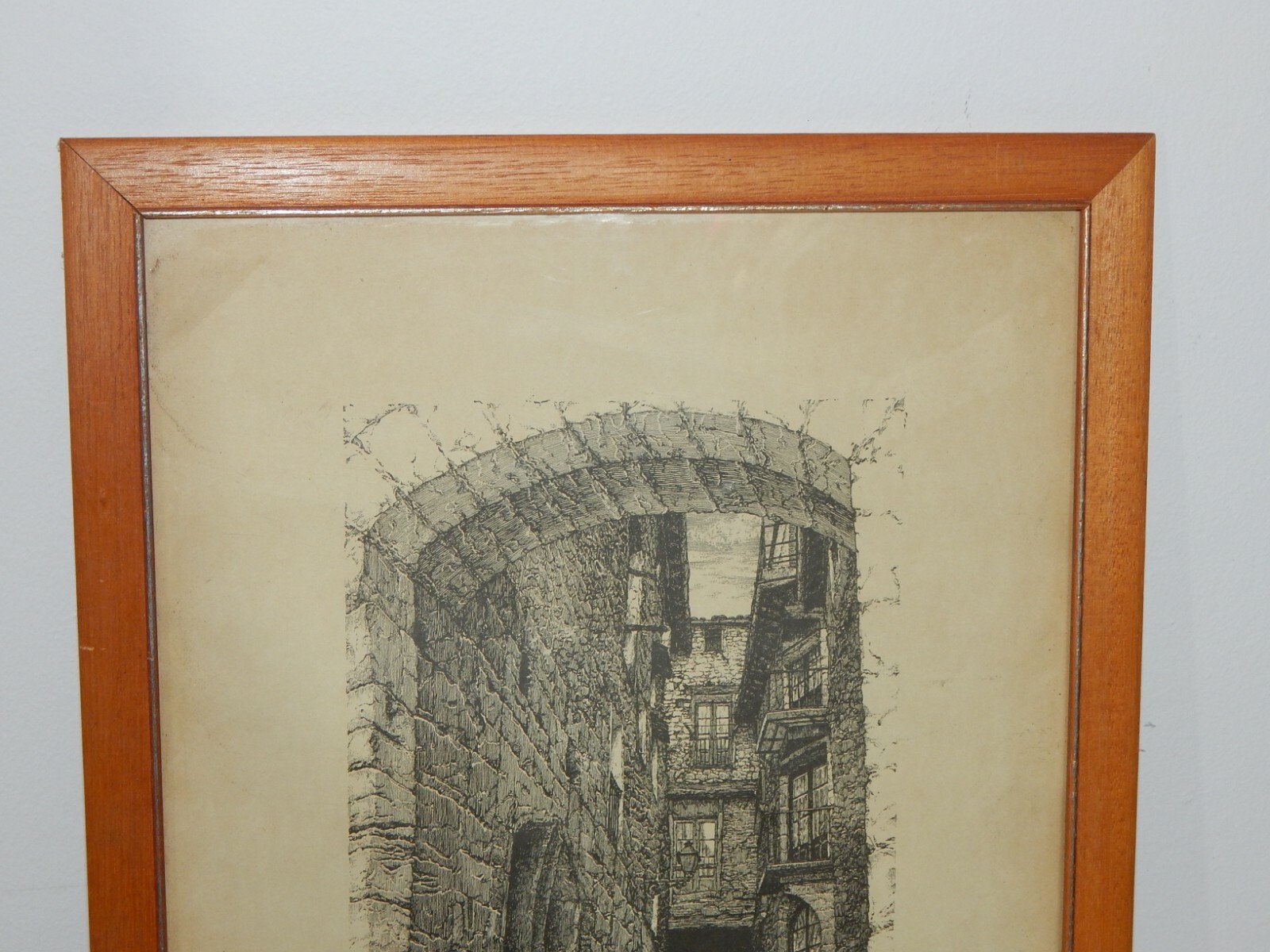 Picture 2 of 8