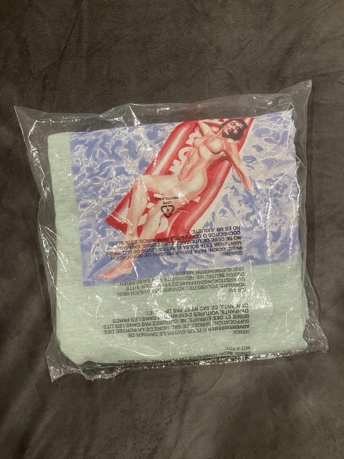 T shirt flottant Supreme   Bleu bruyère   Taille XXL 2X   NEUF DANS UN SAC SCELLÉ  