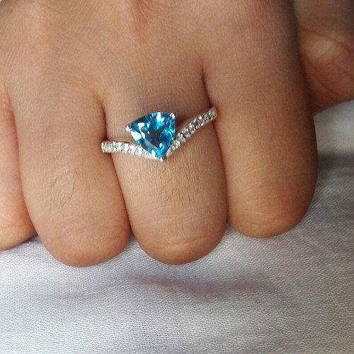 1.64 Karat Schweizer Blau Topas & Weiß Topas Minimalist Ring 925 Massiv Silber - Bild 2 von 6