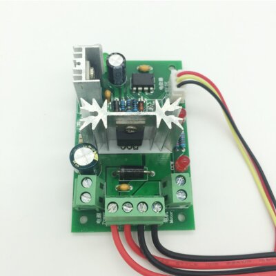 CCM6N PWM DC Motordrehzahlregler - 6V-30V, 6A, 200W Mit Vorwärts/Rückwärts Schalter