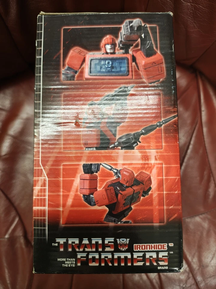 Transformers Autobot Ironhide Bust Diamond Select Limited 136/1000 Hasbro - Image 4 of 4