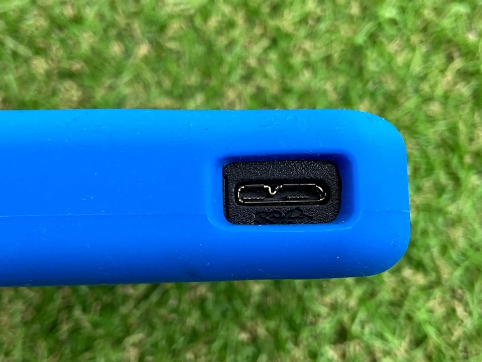 G-Technology G-Drive ev RAW 1TB USB 3.1 Mobile SSD (A411) - Image 4 of 4