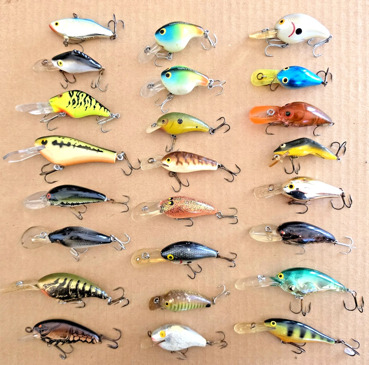 black widow fishing lures Tailout Twitcher Jig The curved profile wobbles curado m How I ship live Color:Epoxy Silver