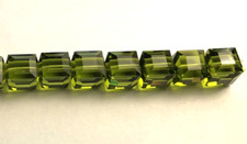 Swarovski Crystal Cubes 4mm 288 pcs Olivine 5601