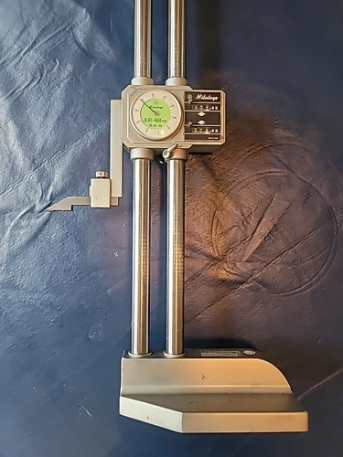 Mitutoyo 192-114 Dual Beam 600mm Dial Height Gage