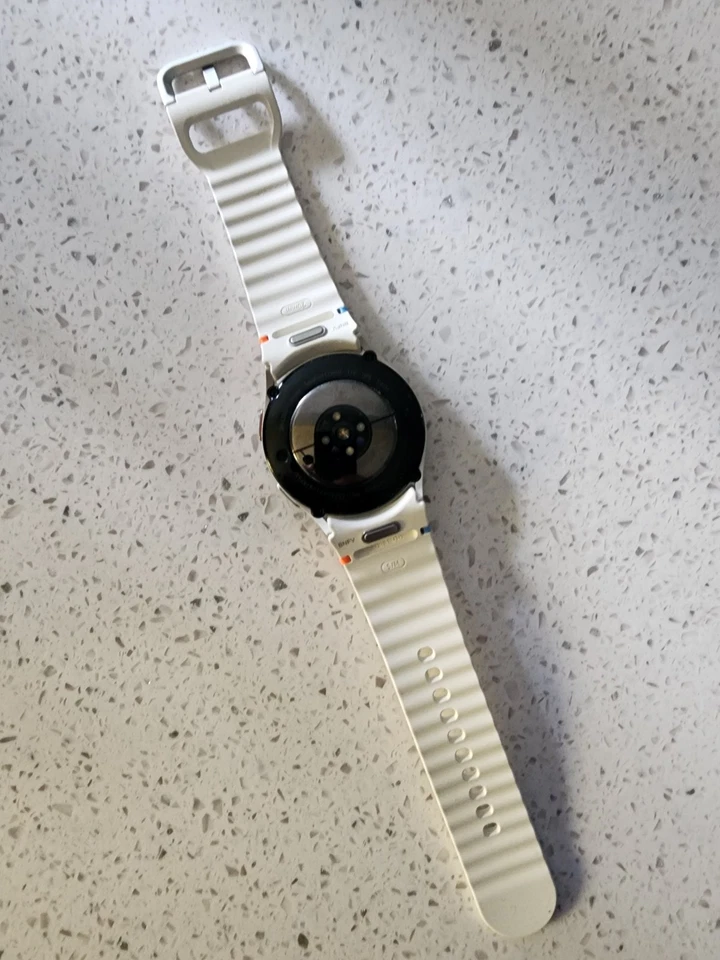 Samsung Galaxy Watch 7 Foto 3 de 3