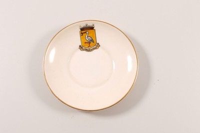 W.H. Goss Untertasse mit Wappen Gravenhage  Goldrand