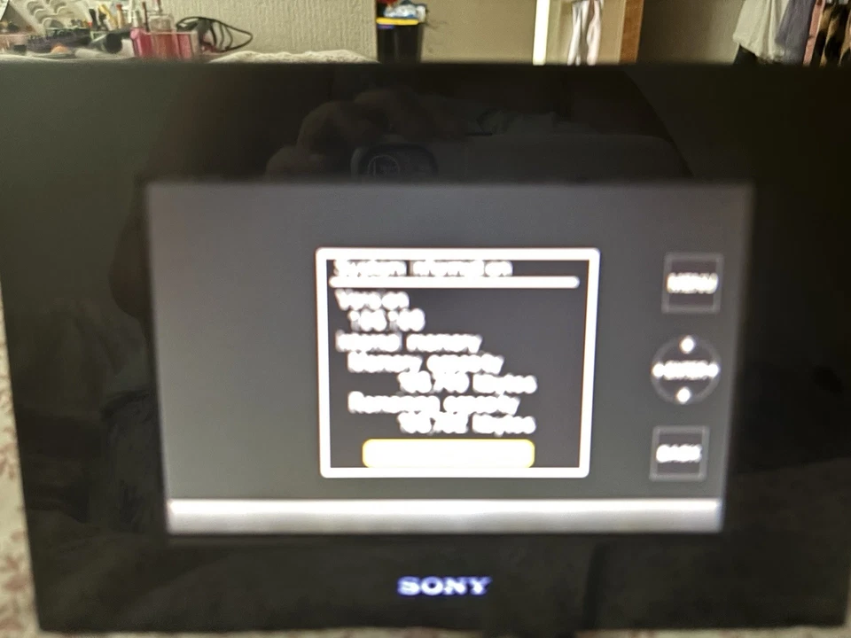 Sony Digital Photo Frame No Box Or Remote. Tested and Working Great Condition - Image 4 of 4