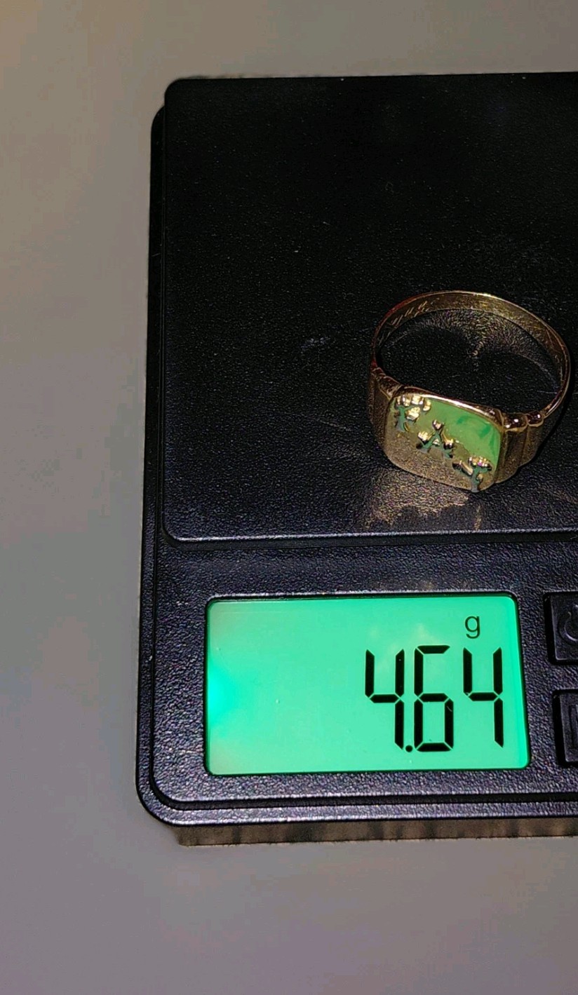 10k Solid Gold Ring. 4.64 Gram.     #2467 - image 6