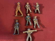 Vintage 7 BARCLAY MANOIL Lead Podfoot Toy Military Soldiers WWII
