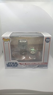 Funko POP! Star Wars Television Moments - The Mandalorian with Child Bobble-Head