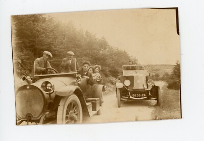 PHOTO SNAPSHOT amateur, 2 vintage car tacot family roadside