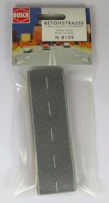 Busch 1103 HO/OO Gauge Curved Self Adhesive Road