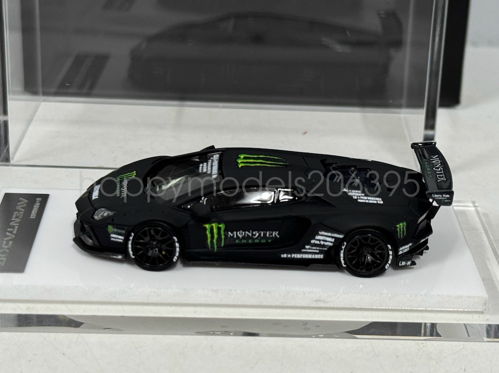 1/64 ランボルギーニ Aventador LP700 LB Monster