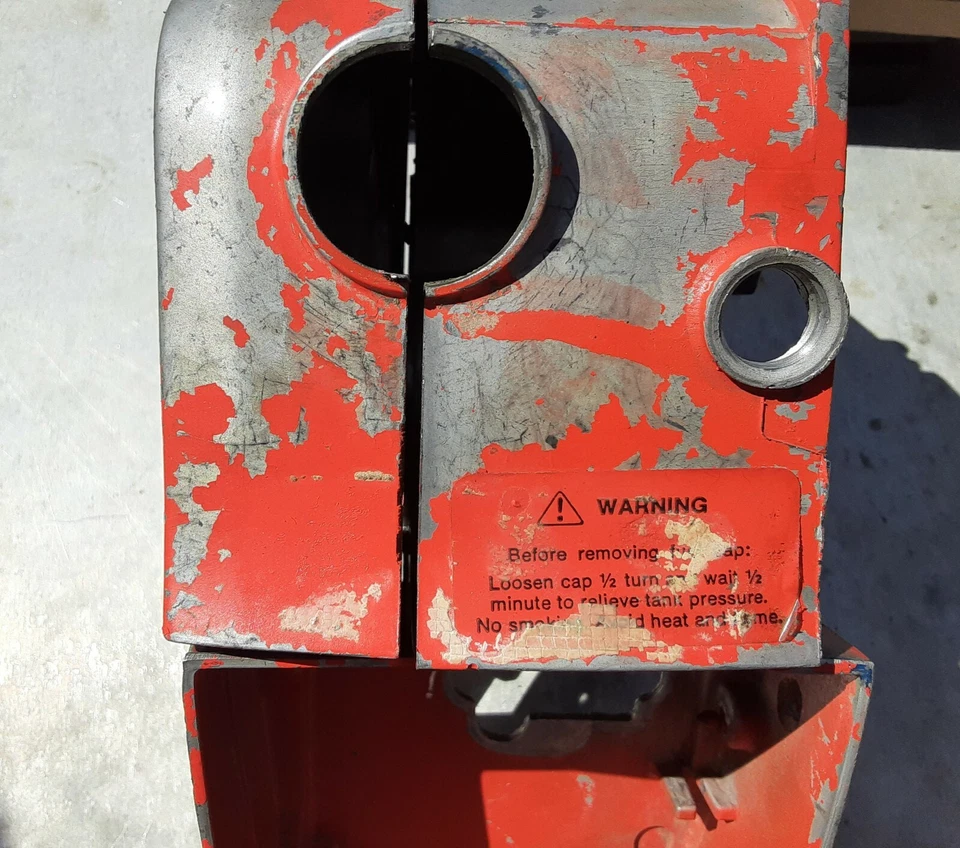 Remington weekender 34cc MMB-ll Chainsaw Engines Halves(18K) - Image 2 of 4