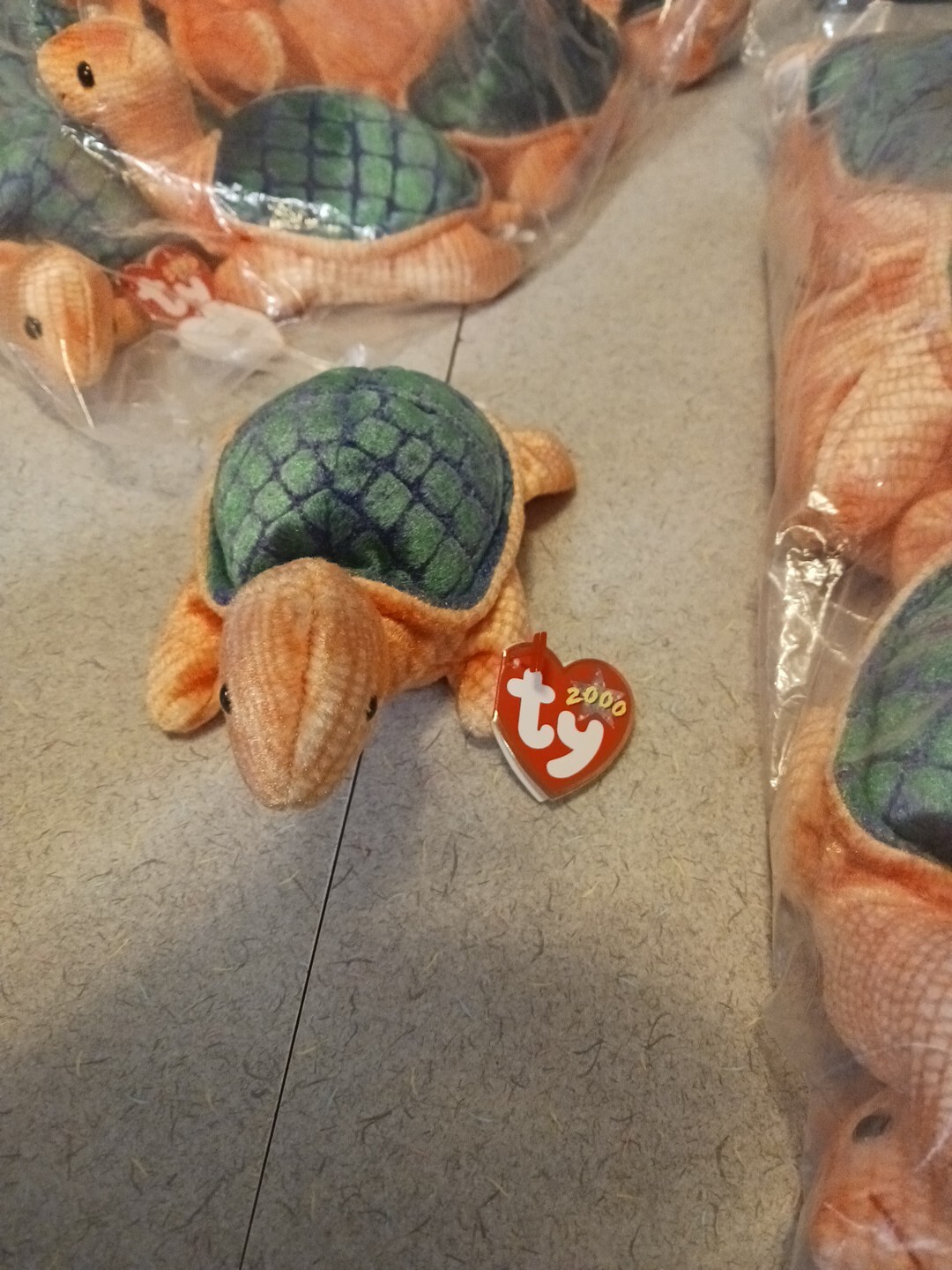 Canadian Tags Beanie Baby Peekaboo The Turtle Collectible-image