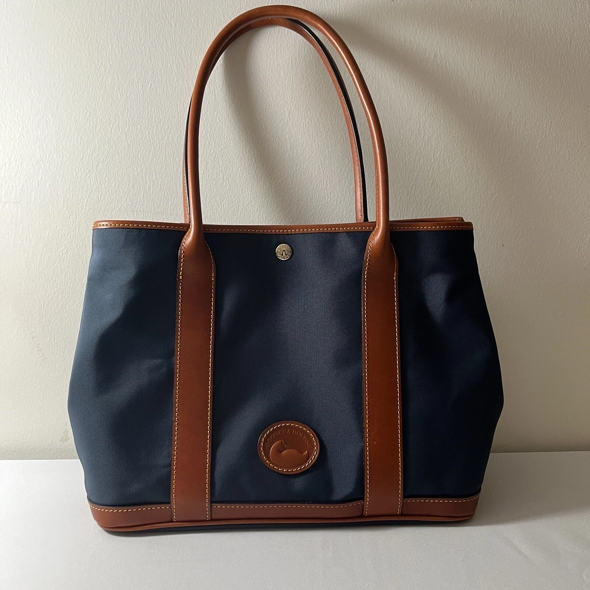 Dooney & hotsell bourke layla tote
