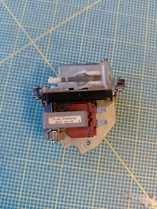 Miele G7781 Geschirrspüler Dosierpumpe Schlauchdosierpumpe M.Nr 1585292 05417308