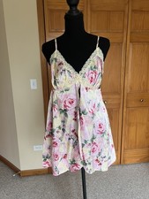 Secret Treasures Pink/Yellow Rose Slip Lingerie Sz Large with matching robe