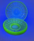 Set Of 4 Vintage FEDERAL GLASS Uranium Depression Glass saucer Plates 5 3/4"