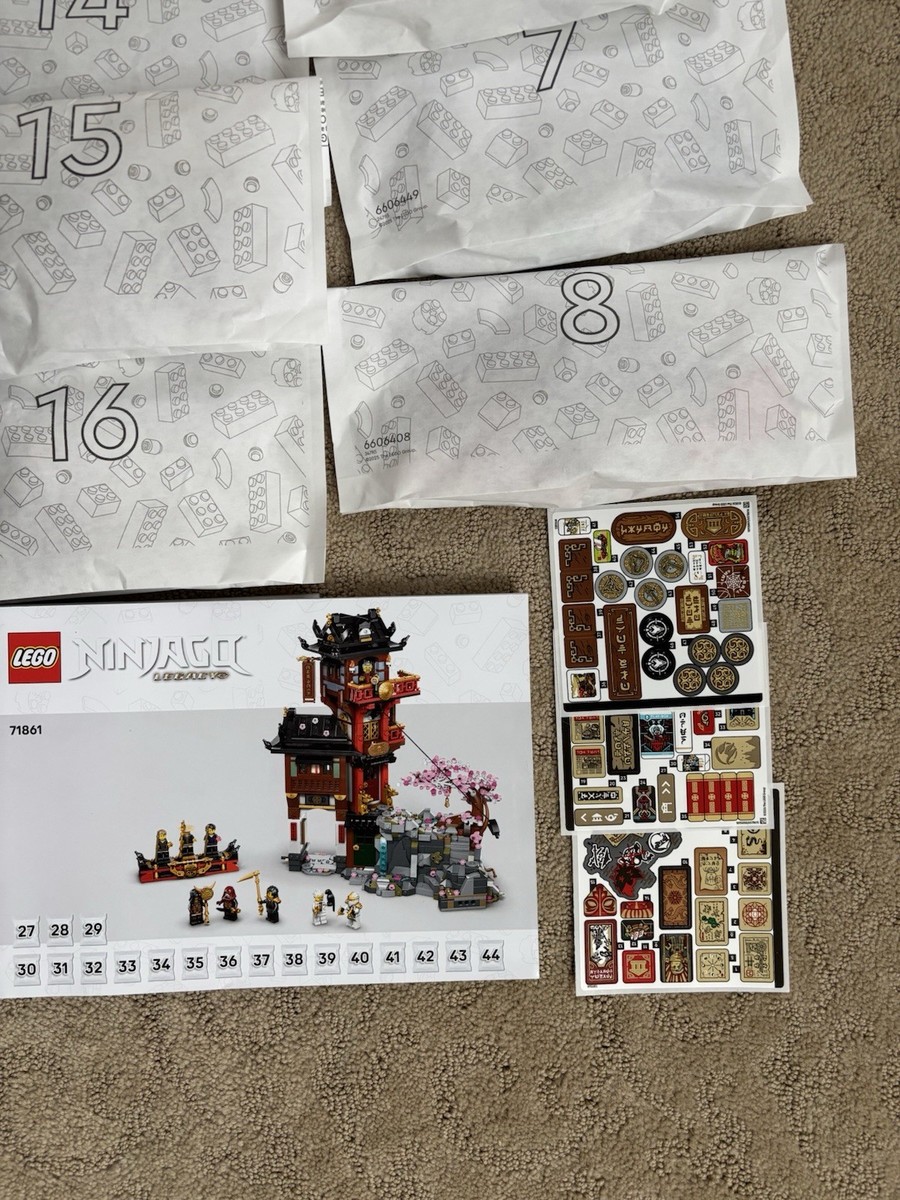 LEGO NINJAGO 71861 The Old Town 15th Anniversary - No Minifigures LEGO NINJAGO 71861 The Old Town 15th Anniversary - No Minifigures