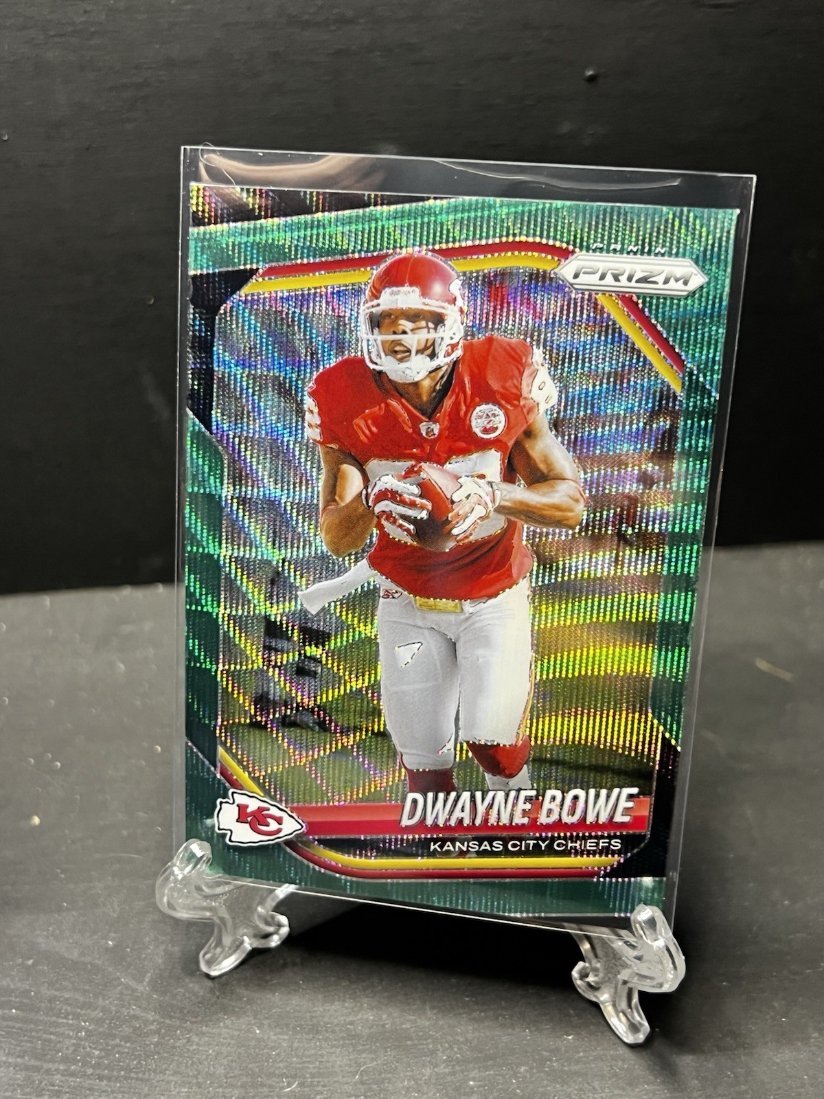 2025 Panini Prizm - Dwayne Bowe #46 Green Wave Prizm