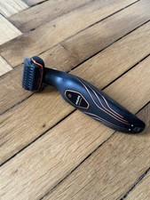 Philips Bodygroom BG2026 tondeuse rasoir corps homme station de charge 3 sabots