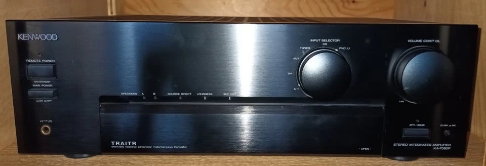 Kenwood KA-7090R Stereoverstärker.mit Orig. Fernbedienung und Bedienungsanleit.
