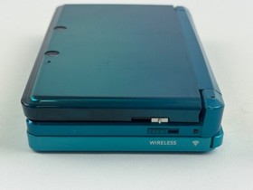 Nintendo 3DS Aqua Blue Handheld Console With Charger CTR-001