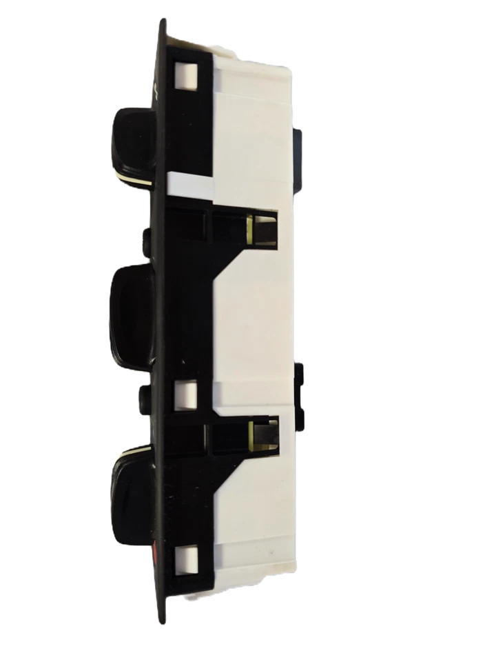 P/N: Q21-6056 Paccar HVAC A/C-HEAT Control Module Panel - Image 3 of 4