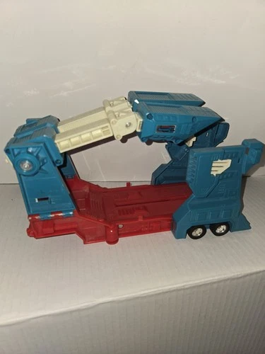 Ultra Magnus Transformers Action Figure 1984 Hasbro Vintage Trailer Part