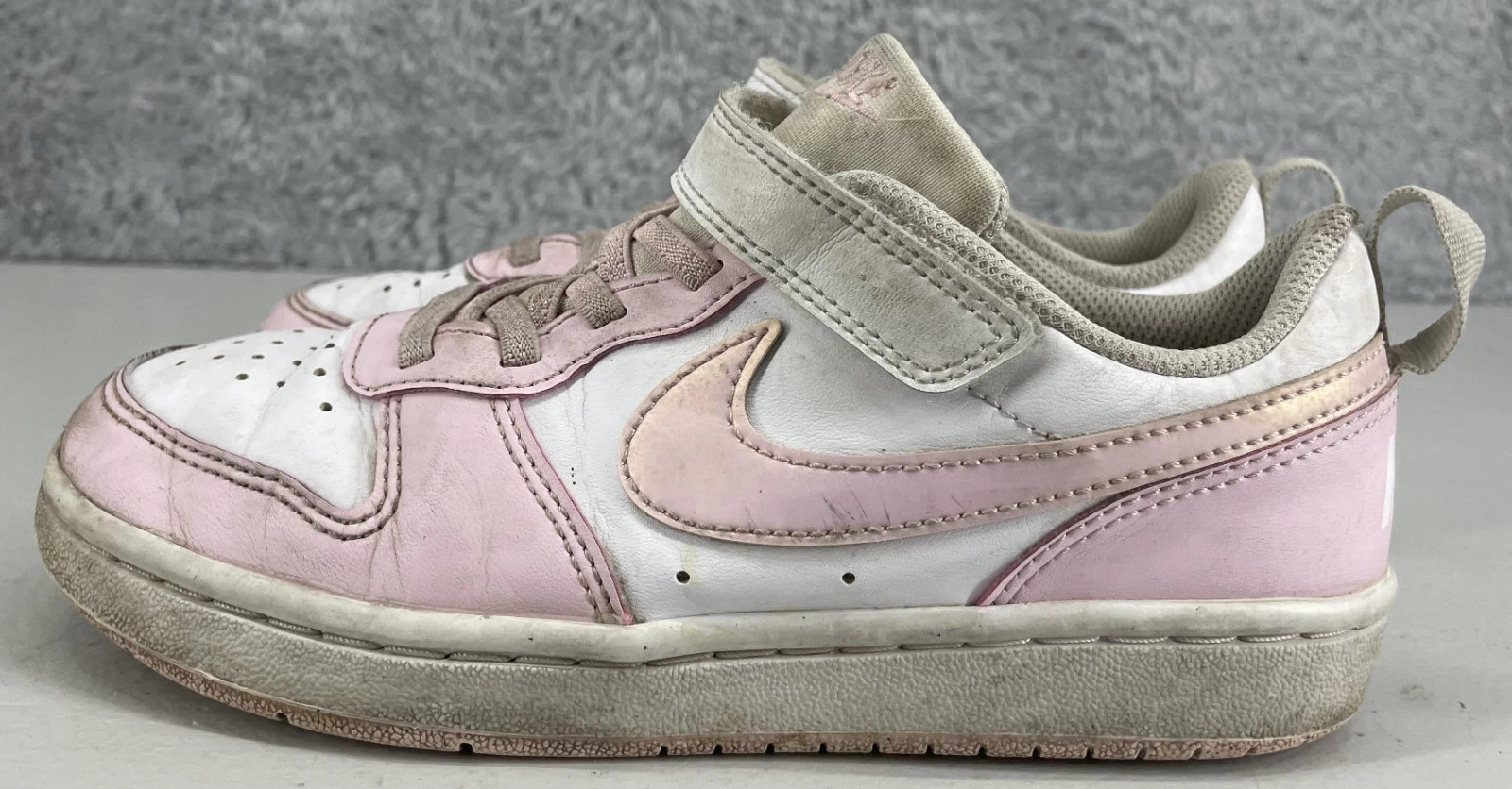 Scarpe Nike Court Borough Low Recraft PS da bambina DV5457 105 rosa bianco taglia 1 5 anni