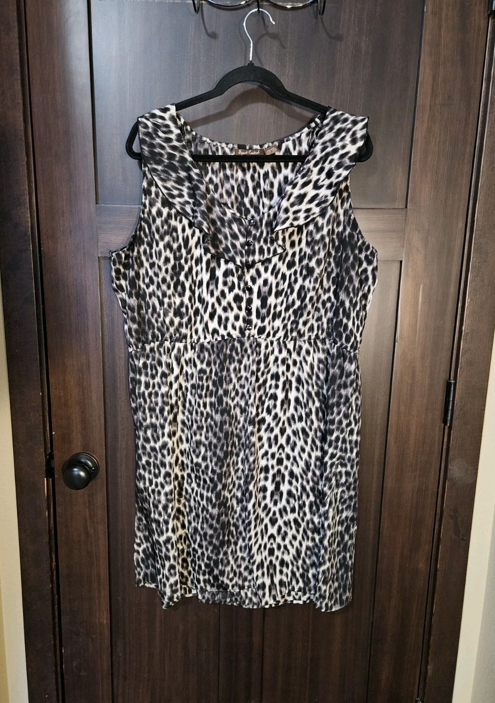EUC Women's Plus Leopard Print Midi Sleeveless Dress Size 2X