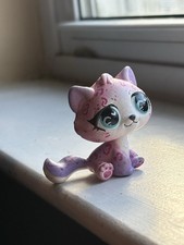 Littlest Pet Shop LPS Ooak Valentines Day Pastel Snow Leopard Custom Cat