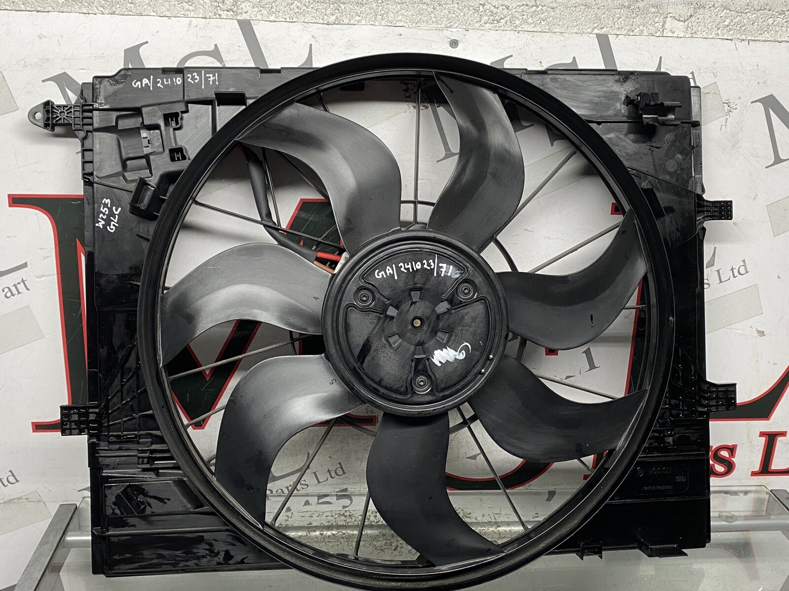 AS) GENUINE W253 GLC ENGINE COOLING RADIATOR FAN A0999063802