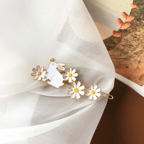 Rabbit Hair Clip, Bunny Daisy Hair Pin - Picture 3 of 4