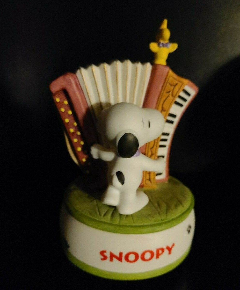 Vintage 1997 Sekiguchi PEANUTS Snoopy Music Figure Accordion (RARE