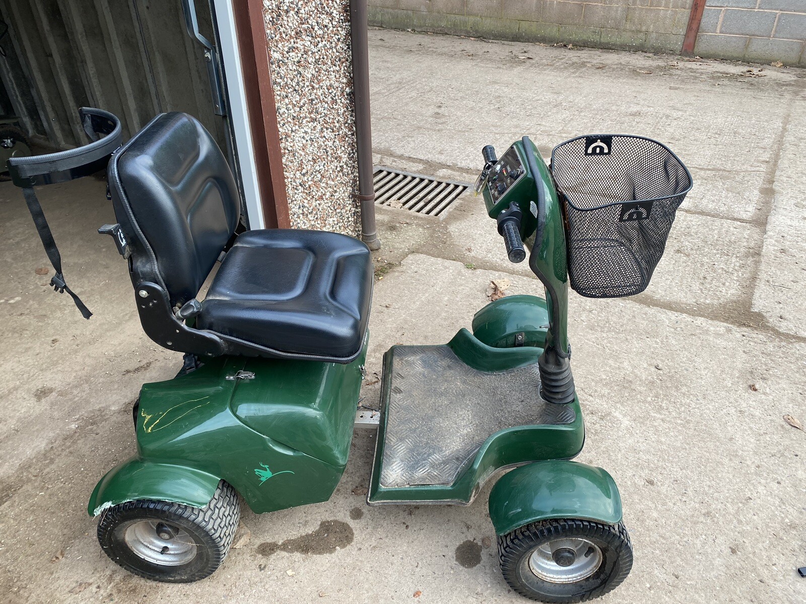 Golf Buggy Classic Well Maintained Used single seat golf
