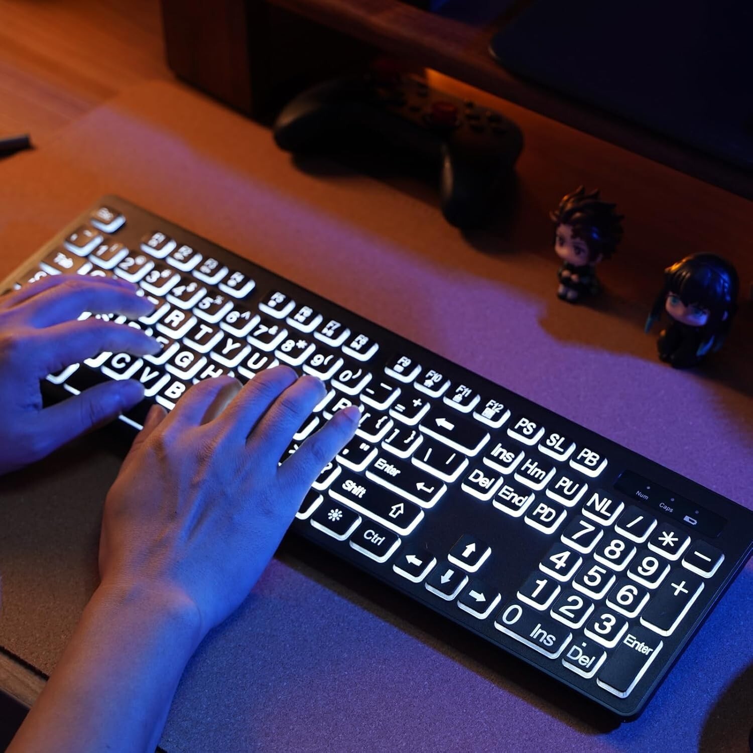 Large Print Backlit Wireless Keyboard, 2.4G Silent Wireless Light Up Keyboard