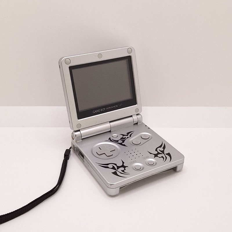 Nintendo game boy advance SP tribal console 🔥- Fast Shipping🚚