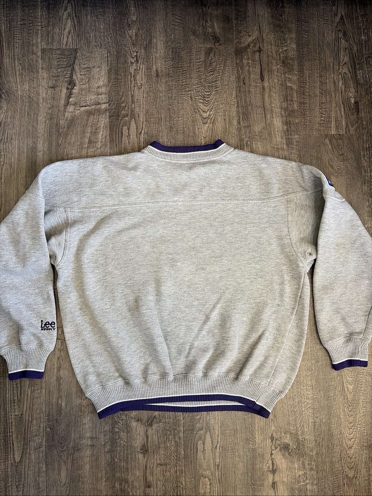 VINTAGE Lee Sport Phoenix Suns Grey Sweatshirt Men’s Size Medium thumbnail 9