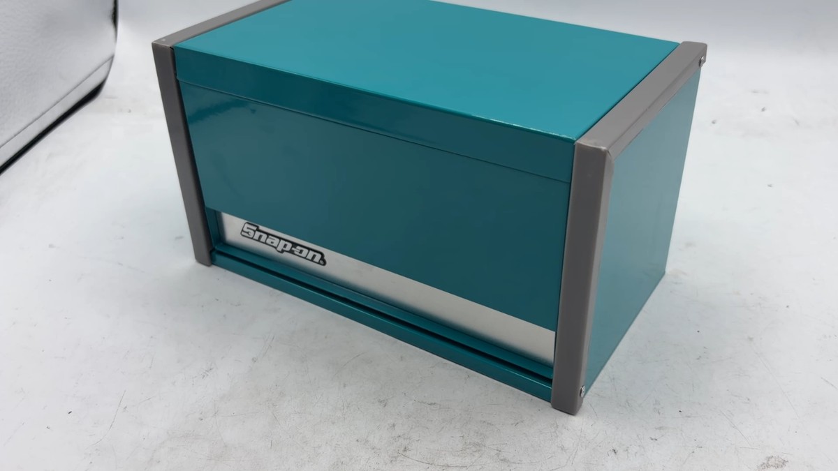 Snap On Teal Mini Micro Tool Box Top Chest KMC923APF Opening